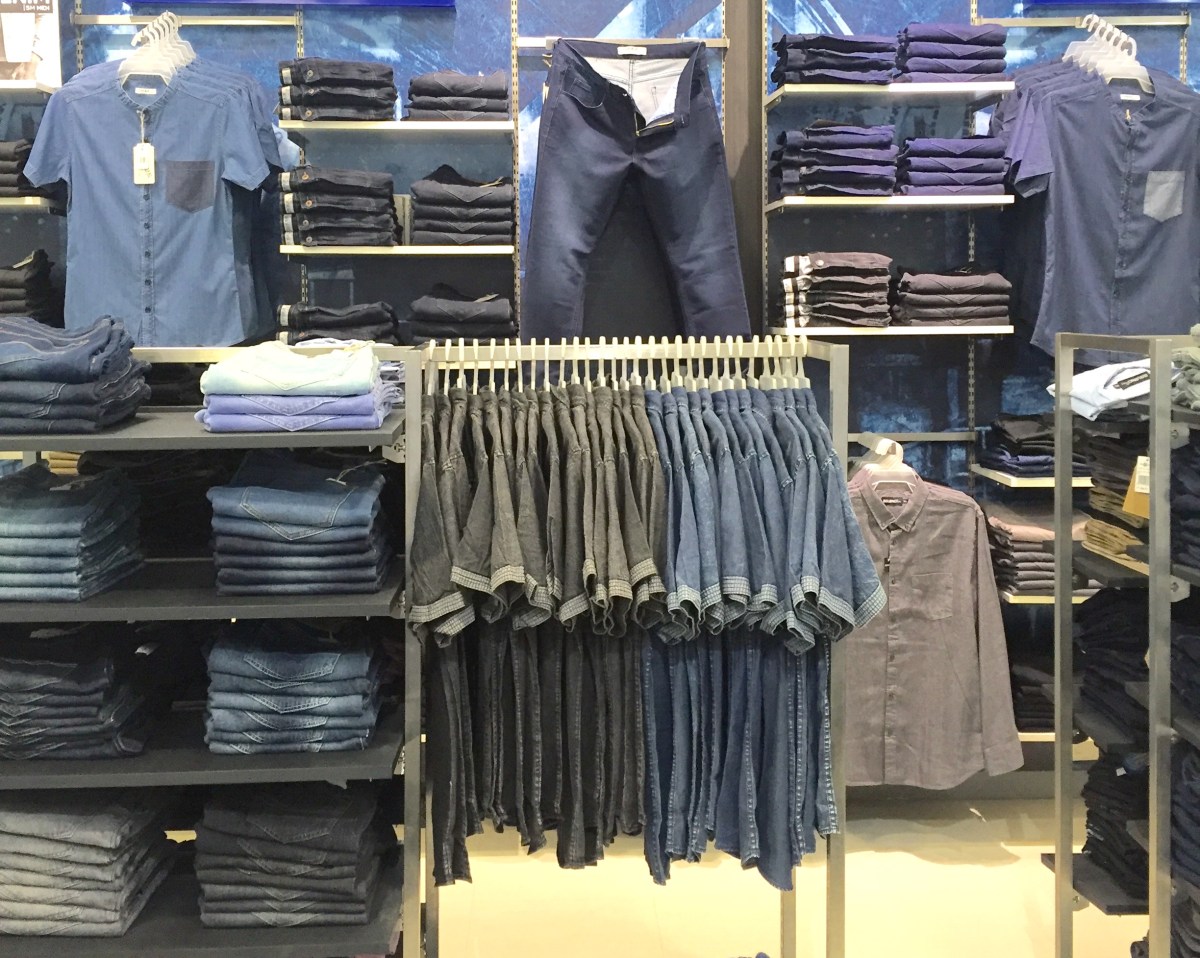 Denims to Deals: Tricks to rock Denims at&nbsp;work