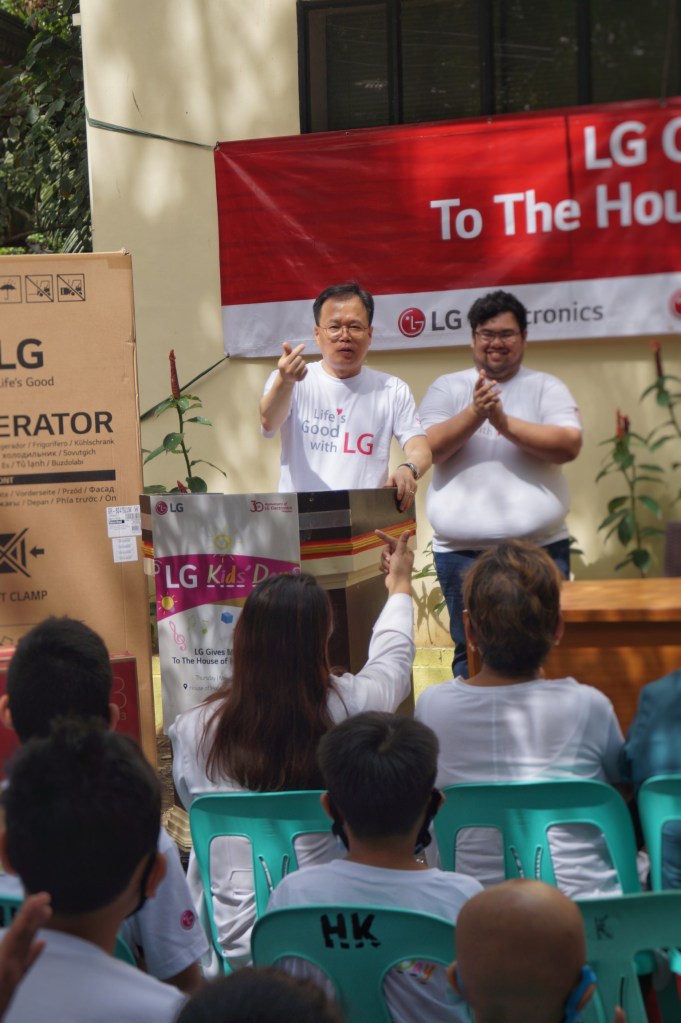 301A3536-AB02-465F-809E-BB6930A31C3D