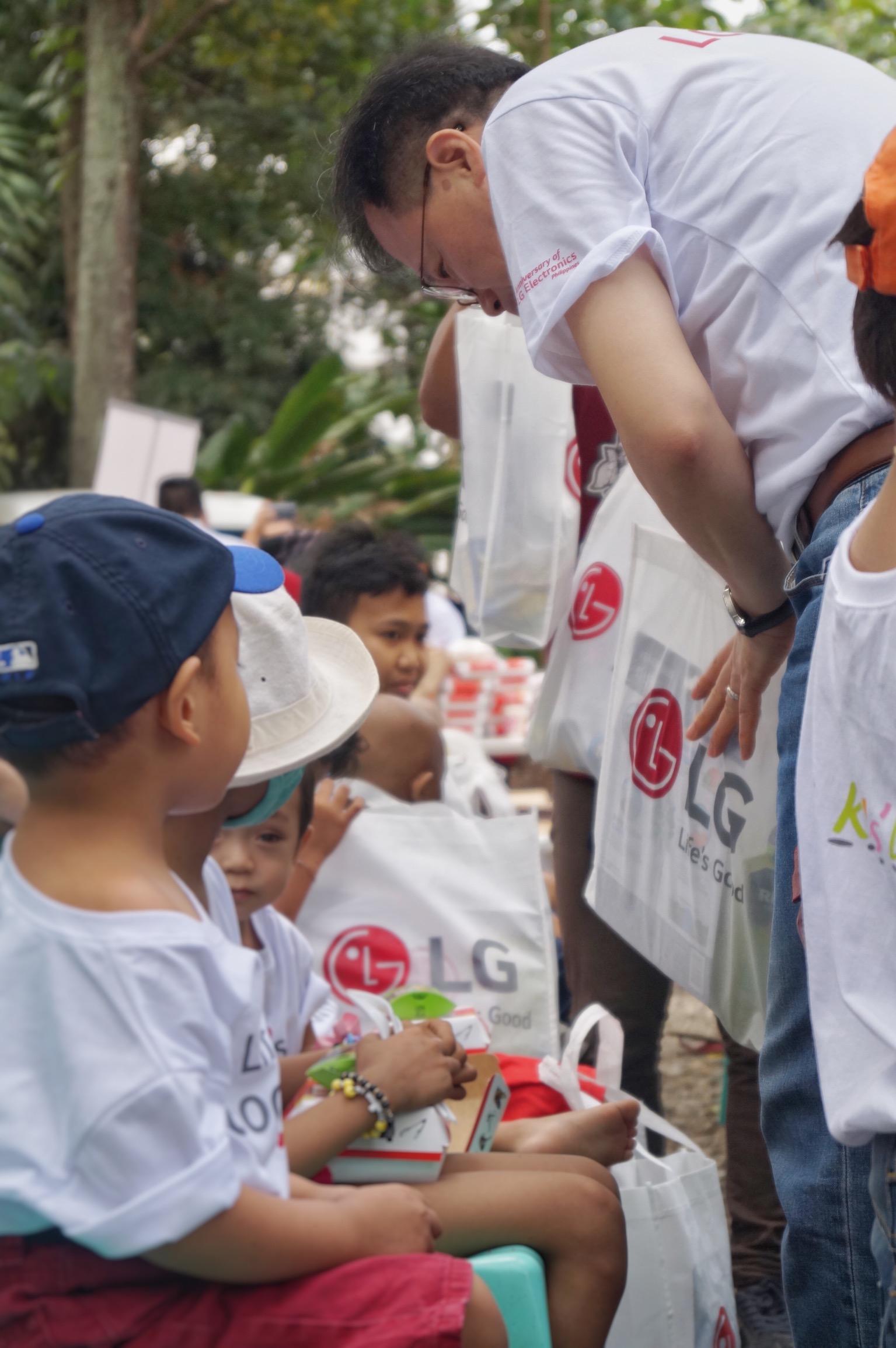 B0098161-1999-41D3-833A-8FCD727A9A55