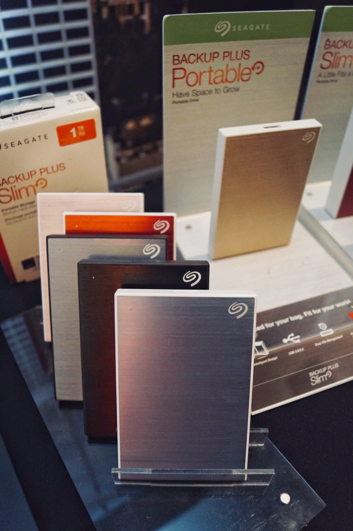 CE52F0FD-2CF3-496C-BFD6-A12EA293BCC7